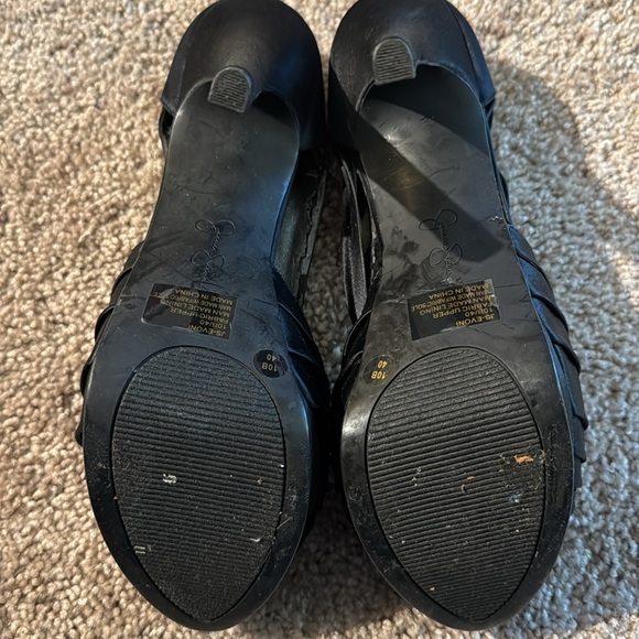 Jessica Simpson Heels - Picture 6 of 7